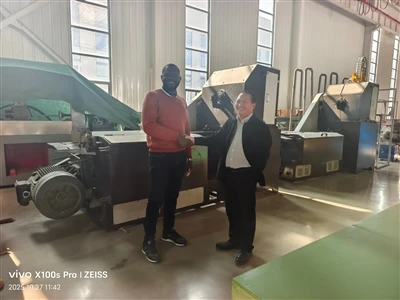Hebei Hylite Machinery Co., LTD. mengalu-alukan Pelanggan Untuk Melawat Kilang
